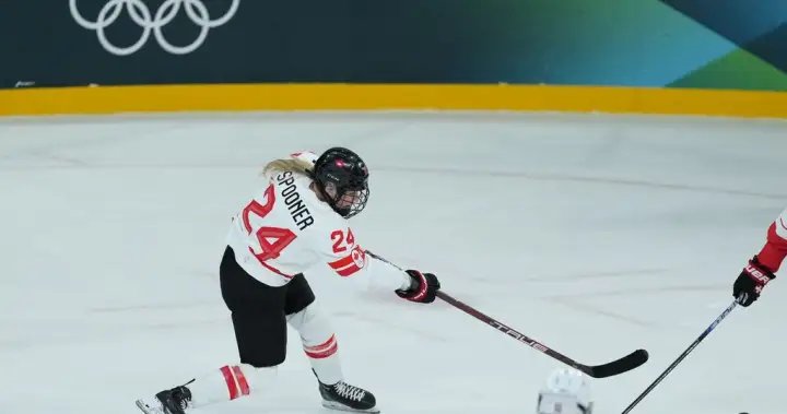 Natalie Spooner takes on Olympic Village food – National