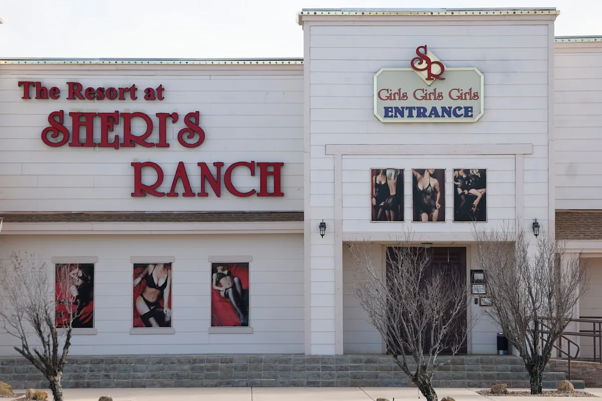 Sex workers at Nevada brothel fight for the first-ever unionization