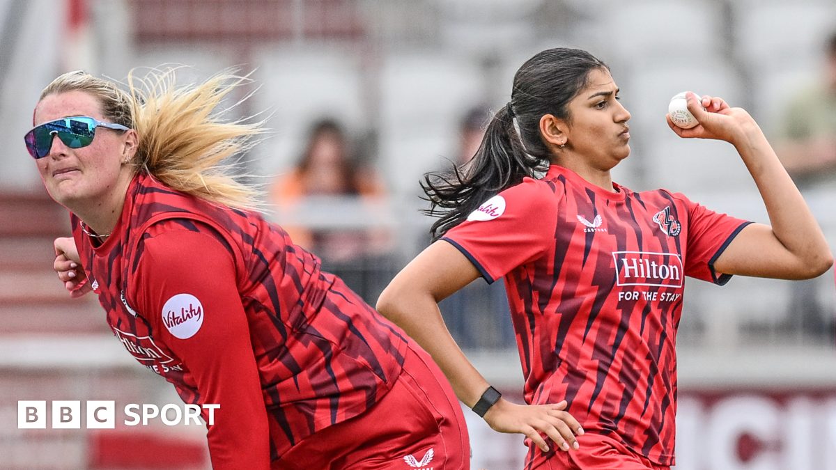 Lancashire: Sophie Ecclestone and Mahika Gaur sign deals for 2026