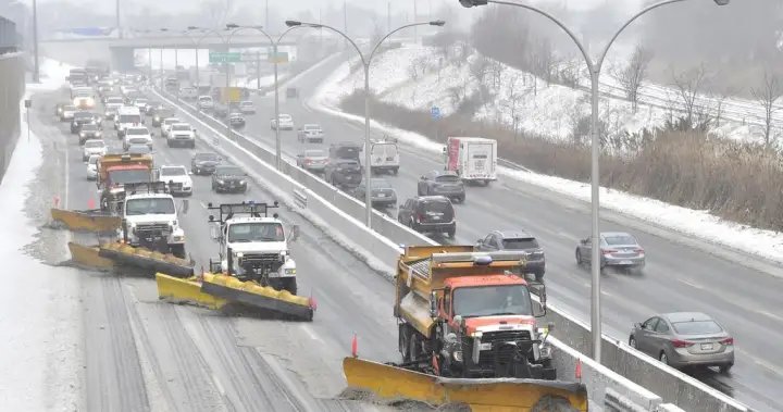 Southern Ontario to see messy winter storm, with snow and freezing rain