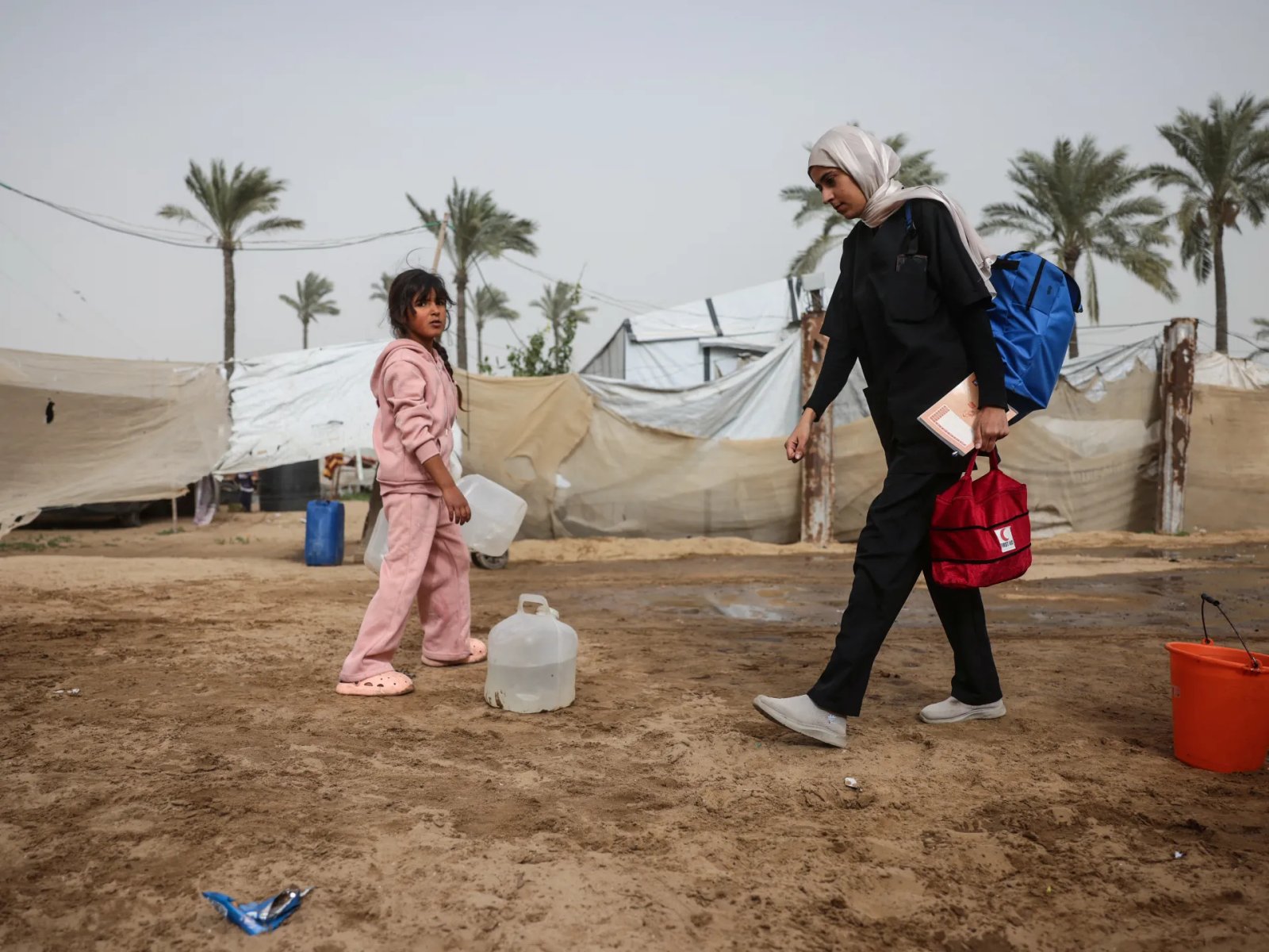 Onsite gunmen force MSF to stop work at Gaza’s Nasser Hospital | Israel-Palestine conflict News