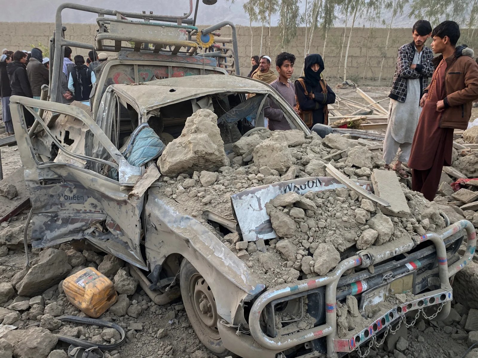The aftermath of Pakistan’s air strikes in Afghanistan | Pakistan Taliban News
