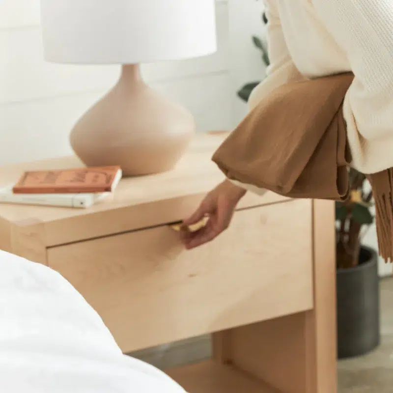 10 Best Nontoxic Nightstands Made With Real Wood (2026)