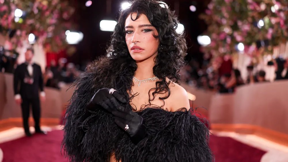 5 Rising Stars and Their Must-have Products