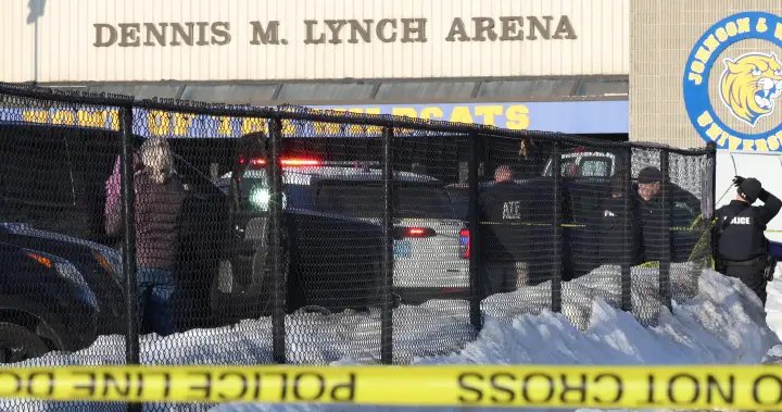 Shooting at Rhode Island ice rink kills 2 during youth hockey game: police – National