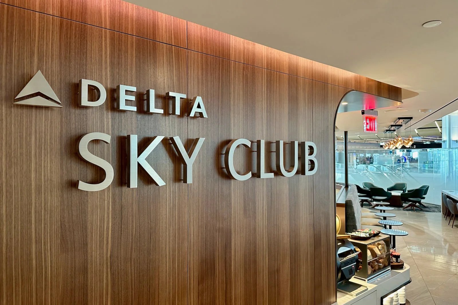 Delta Sky Club access: How to enter the lounge before flying