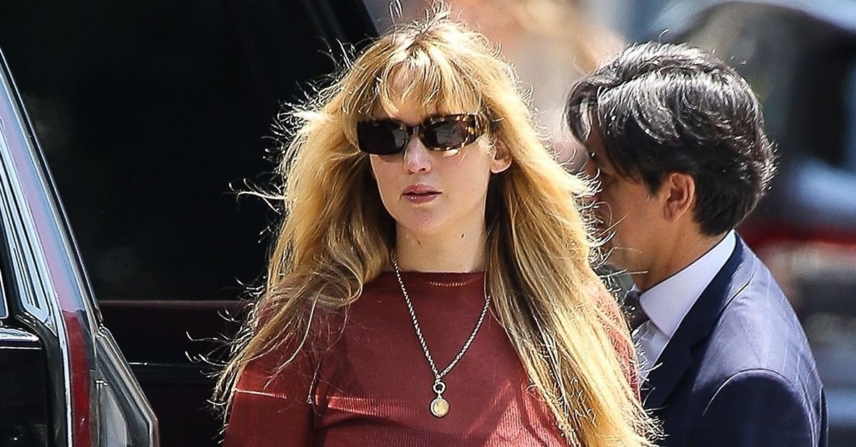 5 Celebrity-Favorite Spring Sneaker Trends of 2026