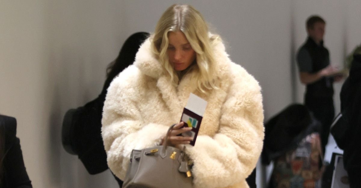 Elsa Hosk Wore the Perfect White Jeans Airport Outfit