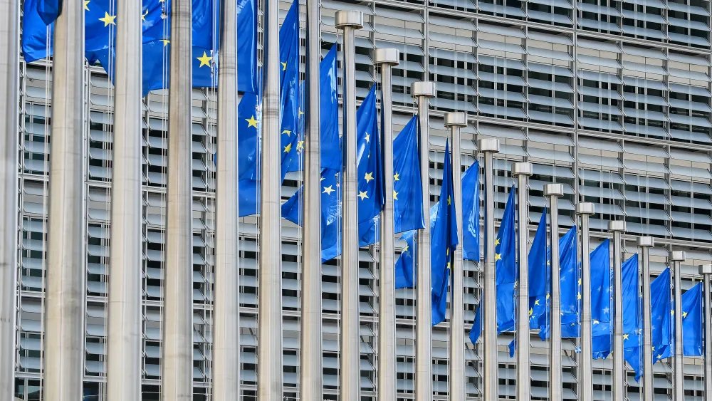 EU Bans Destruction of Unsold Clothes: New Sustainable Fashion Rules