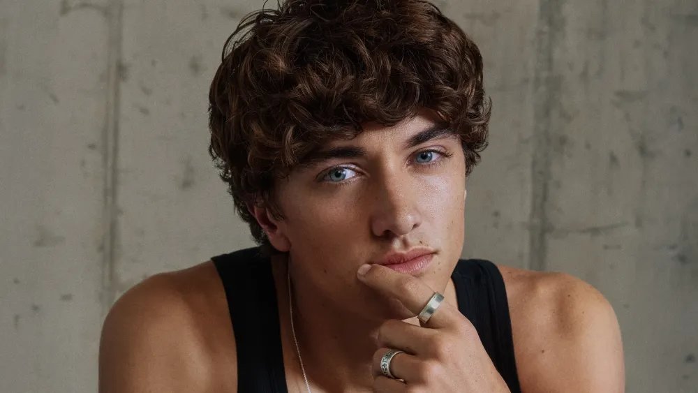 Gavin Casalegno Is Fronting Viktor & Rolf’s Spicebomb Scent