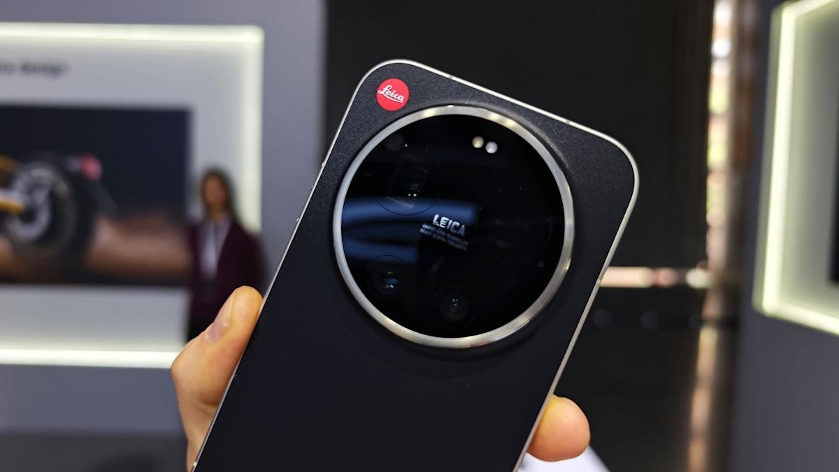 Leica’s Leitzphone by Xiaomi has a huge 1-inch camera sensor and a stylish new design