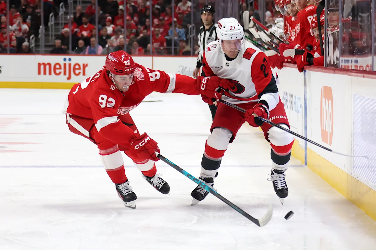 Game Preview: Hurricanes put 11-game point streak on the line against Red Wings