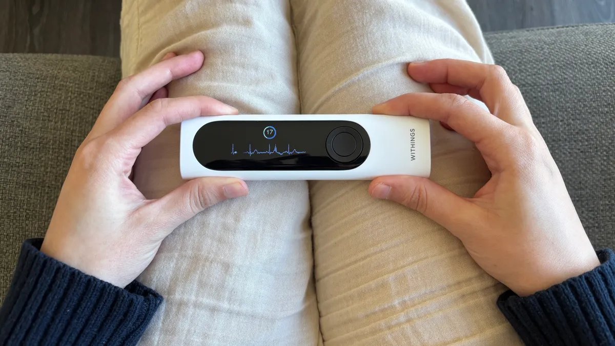 I Tested the ‘Thermometer of the Future,’ and I Think This Is Its Ideal User