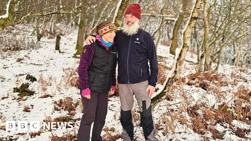 Couple to re-start trek around Britain's coastline