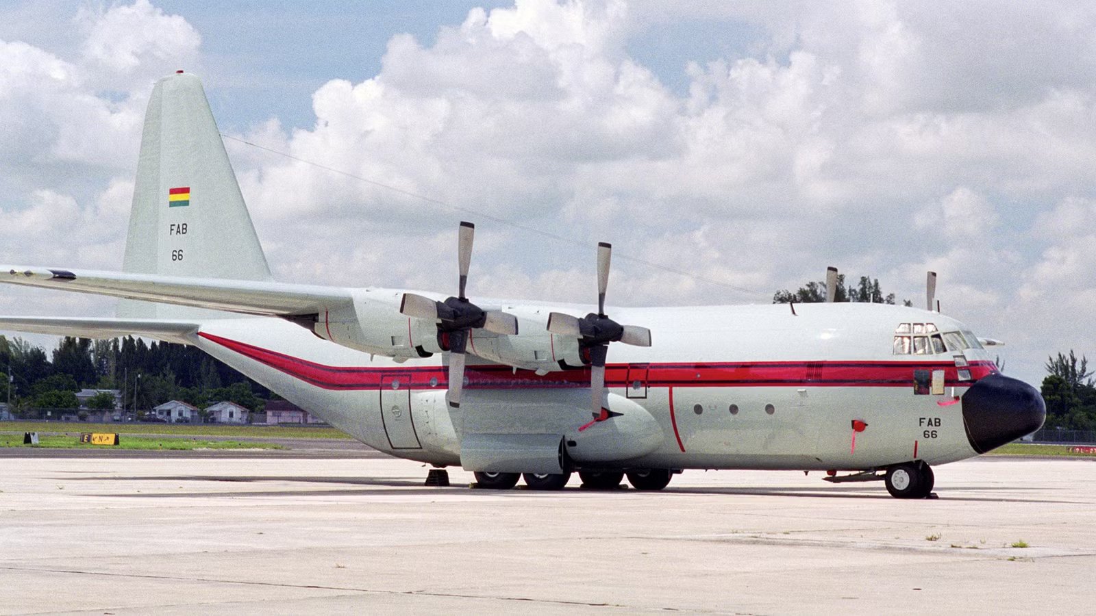 Bolivian C-130 Hercules Packed With Cash Crashes Onto Busy El Alto Highway