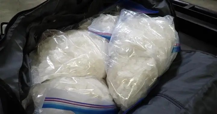 CBSA finds 266 kg of suspected meth in duffel bags bound for Canada