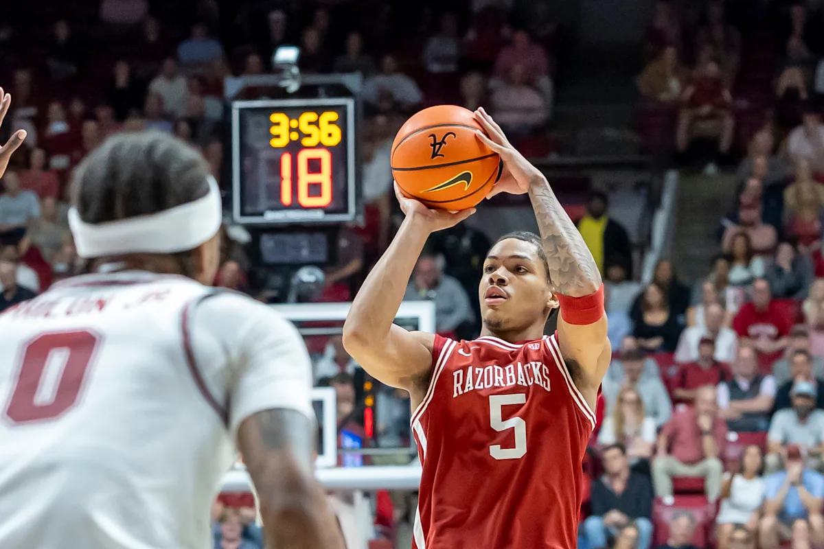 Darius Acuff Jr. scores 49 points against Alabama and nearly delivers in OT for Arkansas