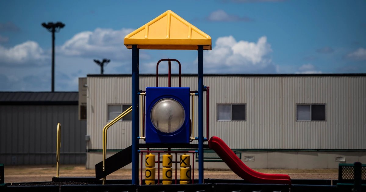 911 calls from the ICE family detention center in Dilley, Texas