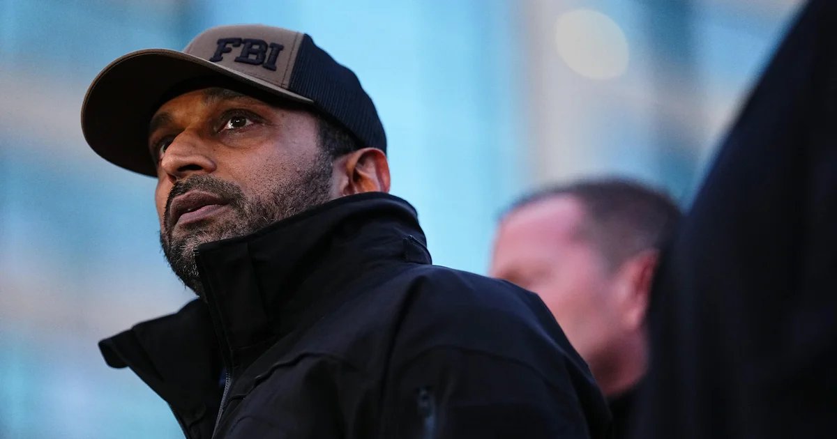 At least 10 FBI staffers who worked on Mar-a-Lago documents case are fired, sources say