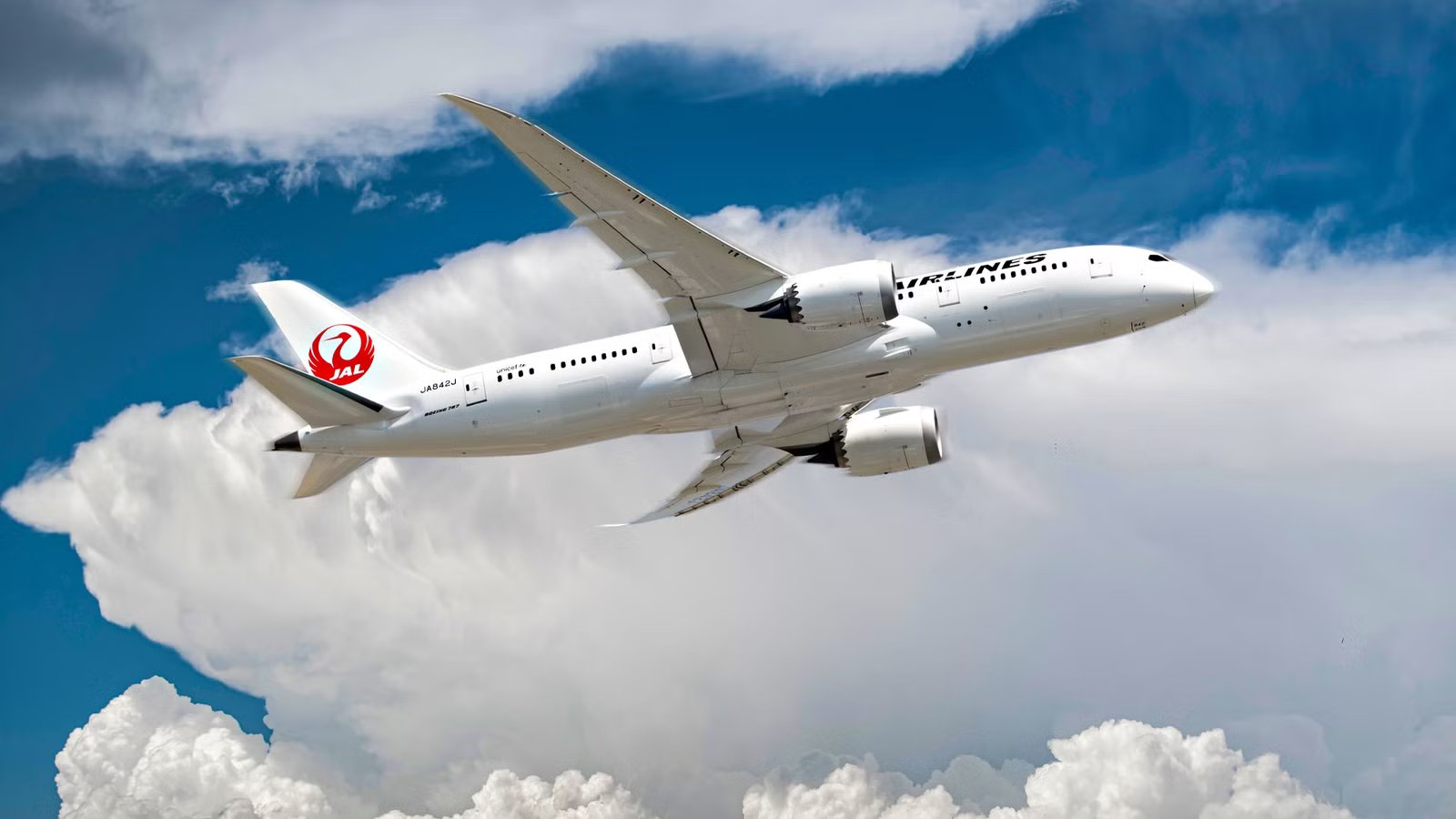 Here’s How The Boeing 787 Dreamliner Can Detect Turbulence Before It Strikes