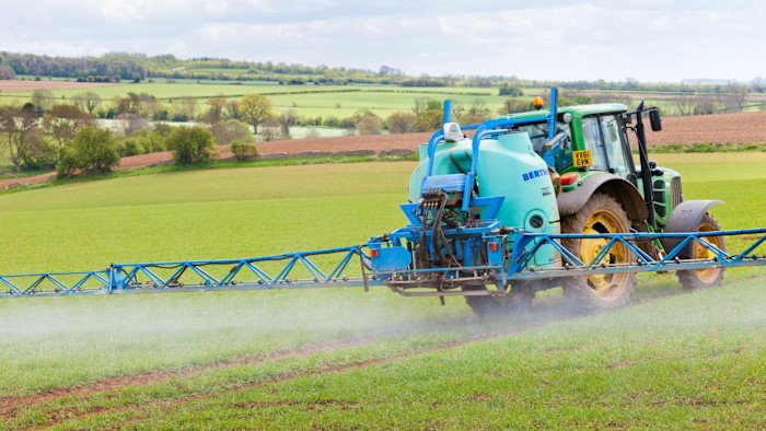 Rushing Brexit reset deal risks costing British farmers, Keir Starmer told