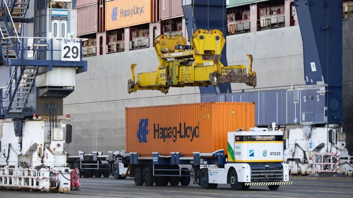 UK shelves frictionless post-Brexit trade border project