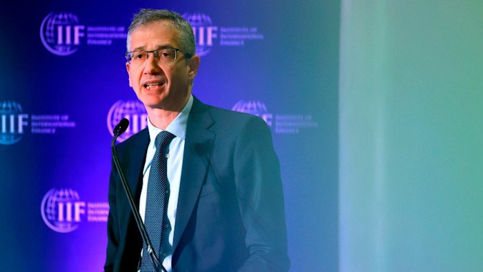 Spain first to enter race for Lagarde succession at ECB