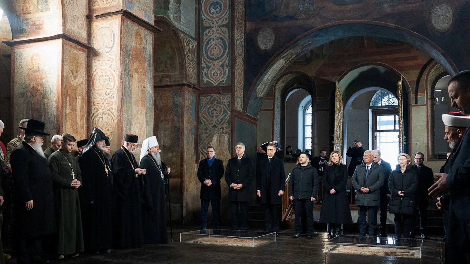European leaders pray with Ukraine’s Zelenskyy on invasion anniversary | Religion