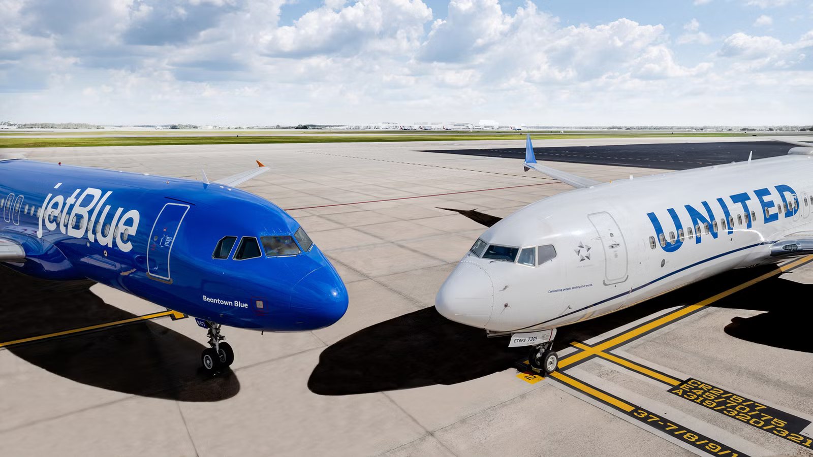 United Airlines & JetBlue Passengers Can Now Book Flights Through Either Carrier