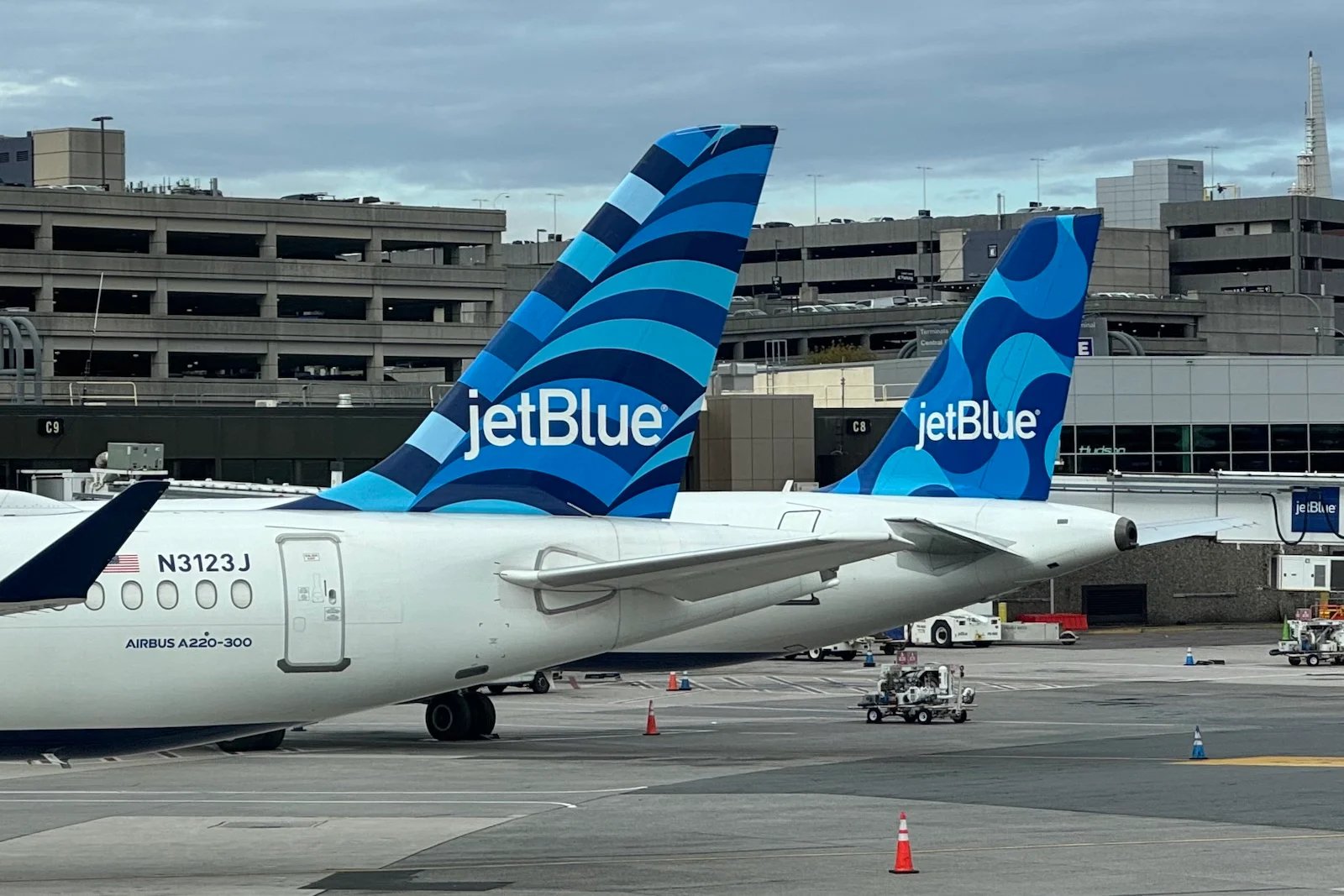 JetBlue drops Asheville and Belize City