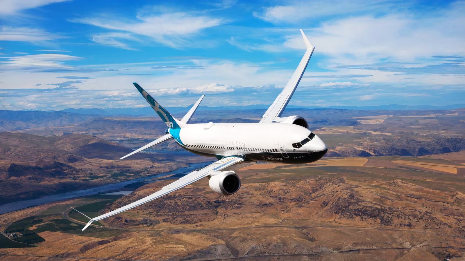 Boeing Confirms Order For Up To 20 737 MAX 8s