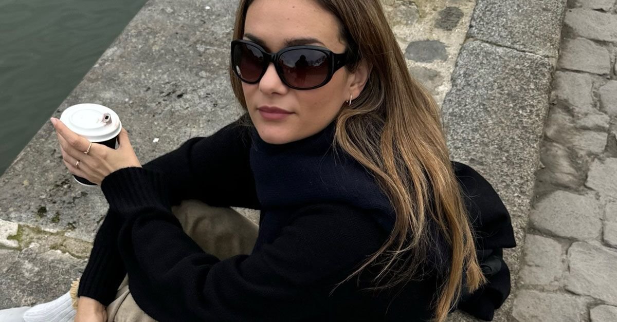 The Flat-Shoe Trend French Women Wear With Jeans