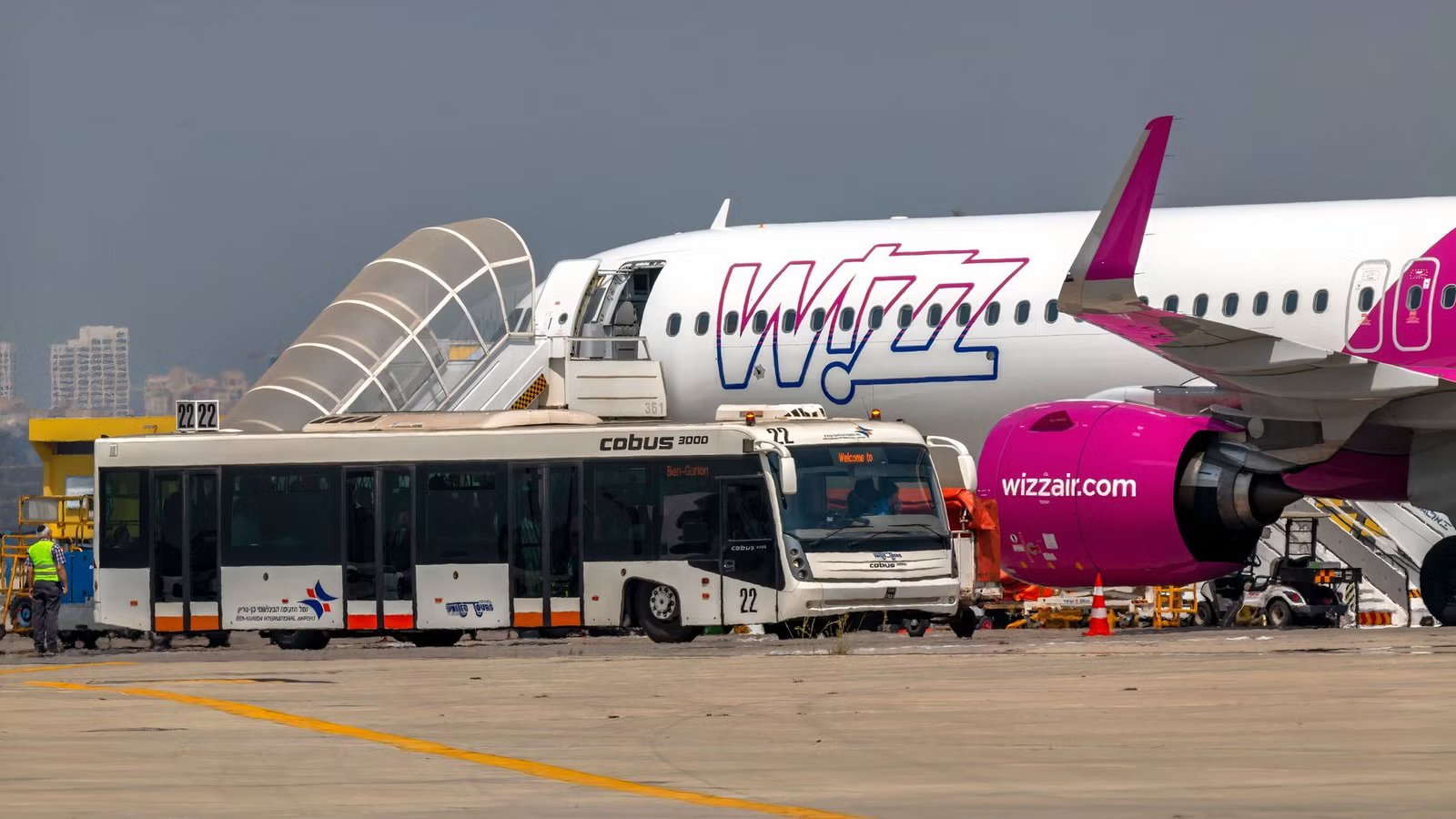 Joke WiFi Name On Wizz Air Flight To Israel Triggers Fighter Jet Response