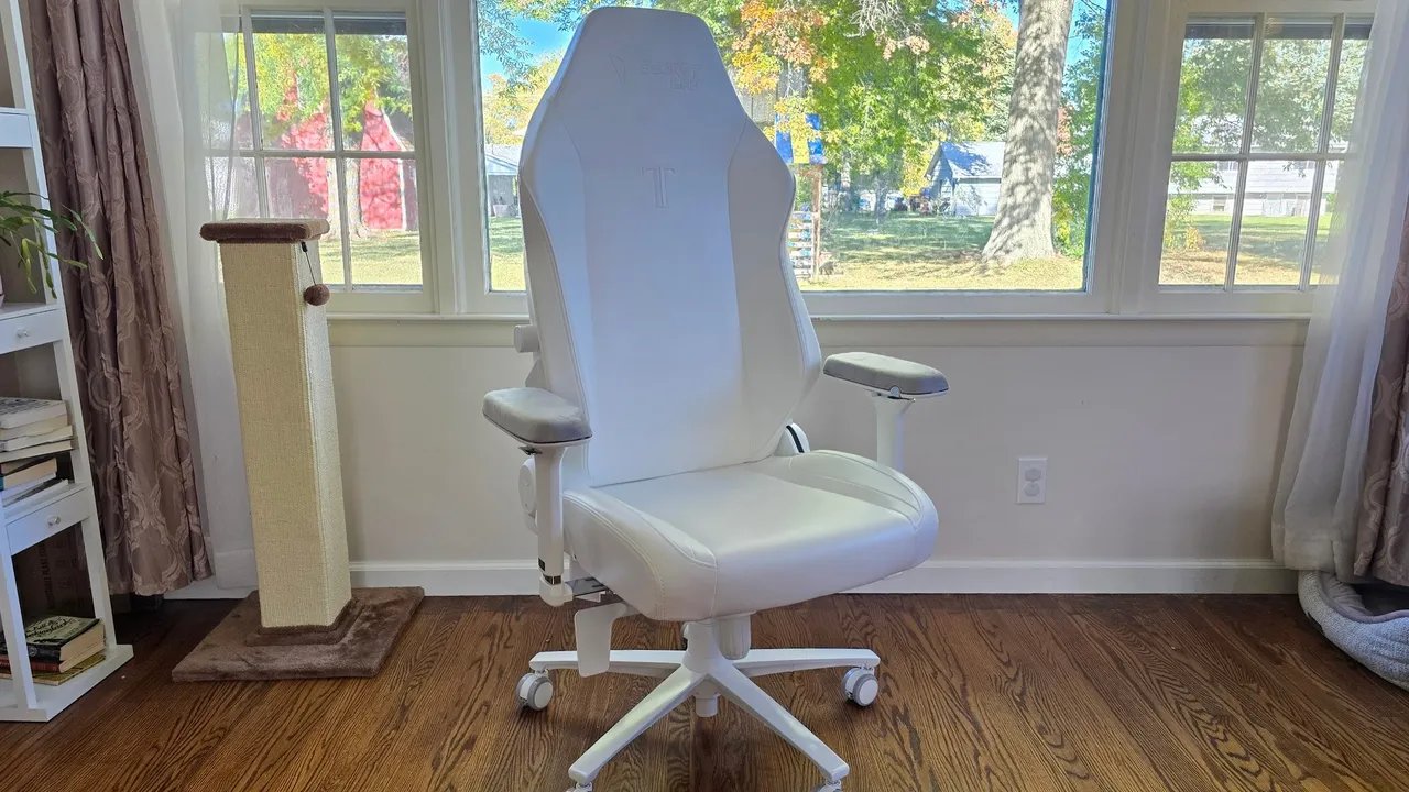 ‘Hands-Down the Most Comfortable Gaming Chair I’ve Ever Used’ — Secretlab Discounts the Titan Evo Nanogen for Presidents Day