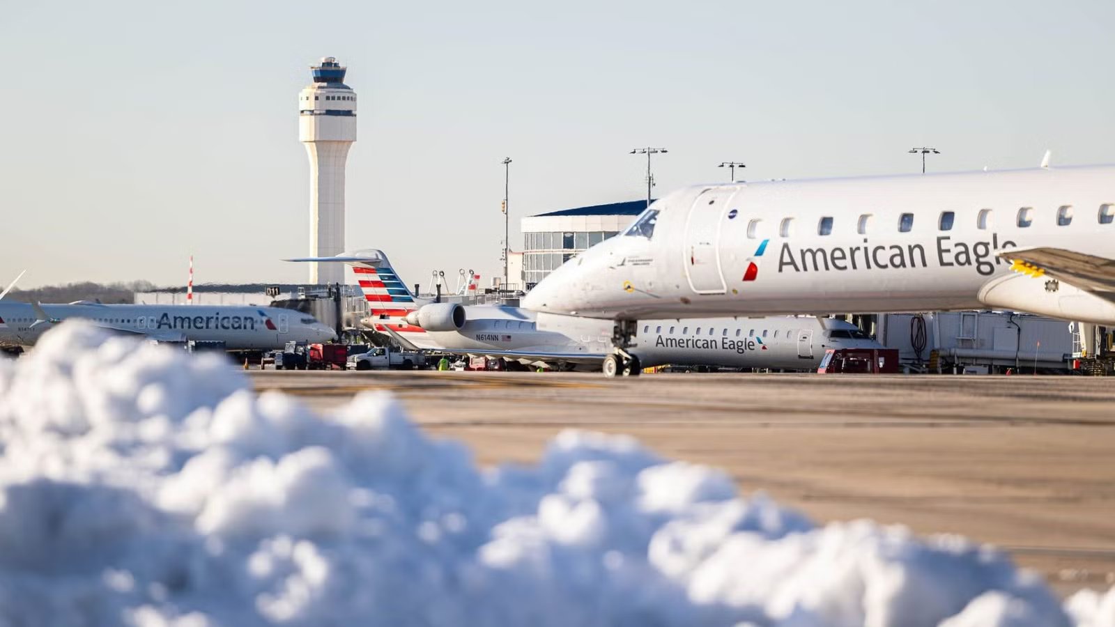 Inside Charlotte And Atlanta Hub Meltdowns Amid Fierce Snowstorm