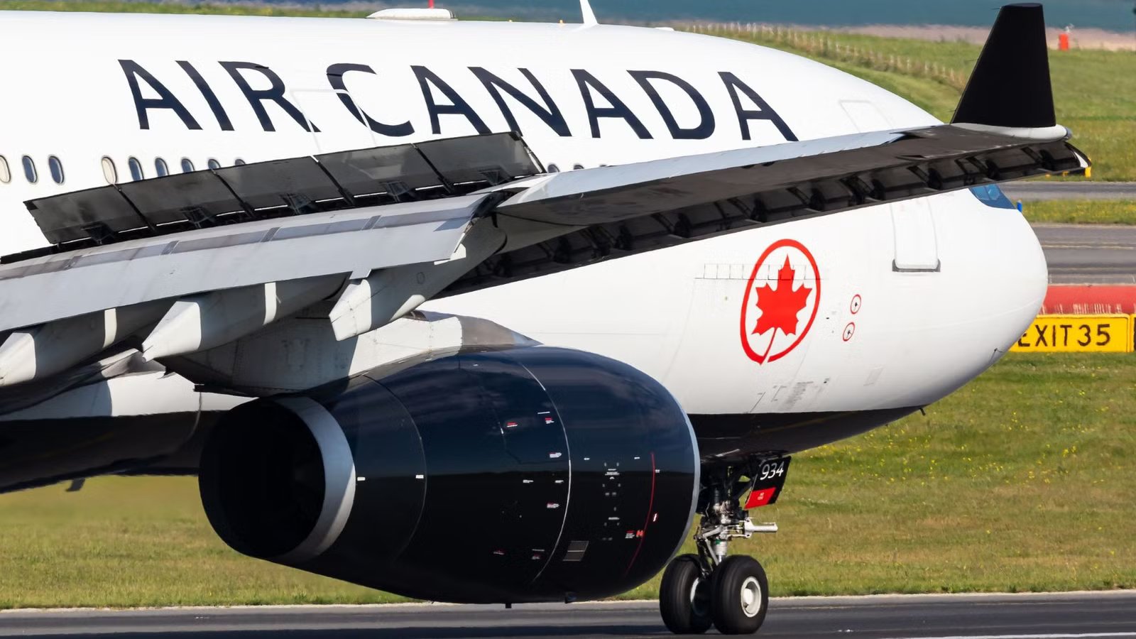 No More Hidden Fees? How Air Canada’s Lawsuit Protects Travelers