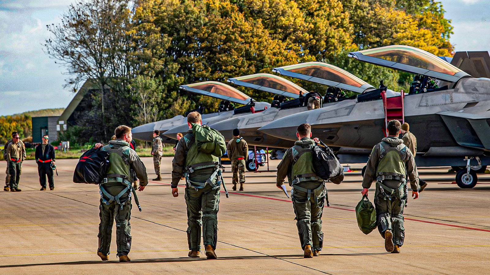 How Much Do US Air Force Fighter Jet Pilots Make?