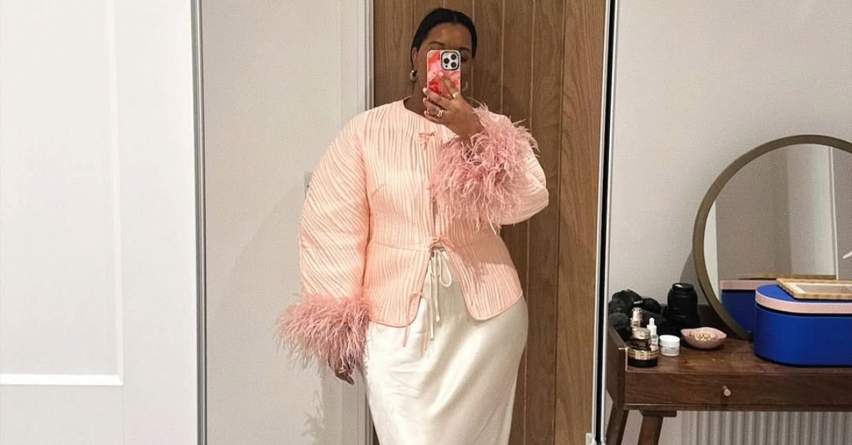 How to Wear Feathers This Spring, According to the Fashion Set