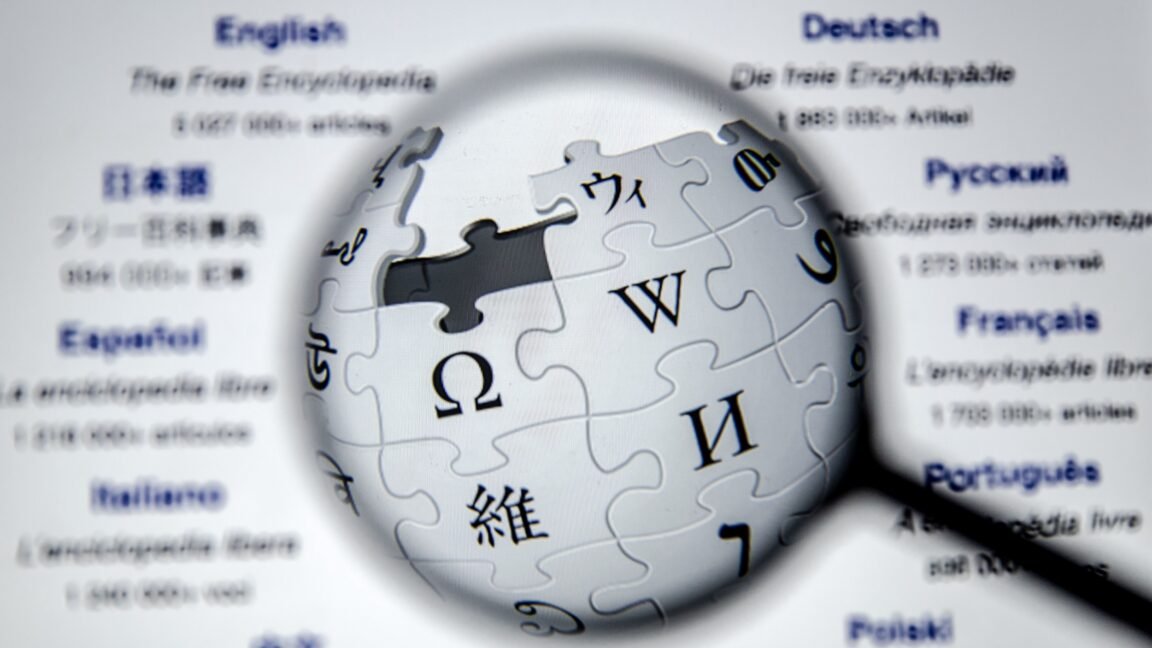 Wikipedia blacklists Archive.today, starts removing 695,000 archive links