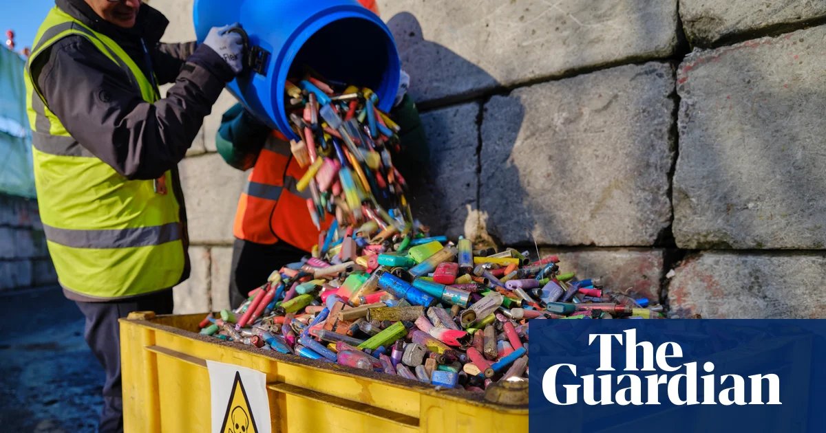 More than 6m vapes and pods discarded weekly in UK despite single-use ban, study finds | Vaping