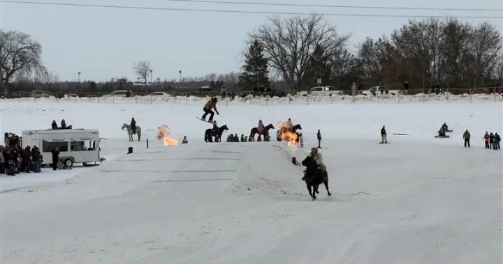 Photos: Hundreds gather at Optimist Hill for second annual Skijor YXE