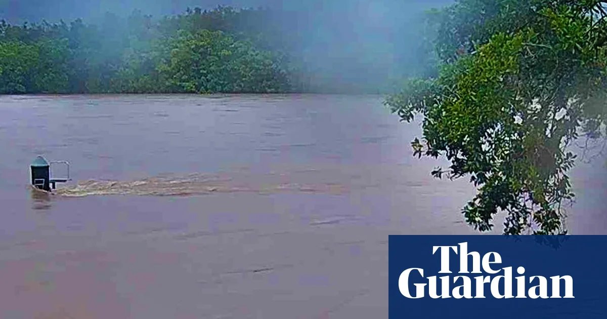 Far north Queensland residents told to seek higher ground as tropical low heads for coast | Australia weather