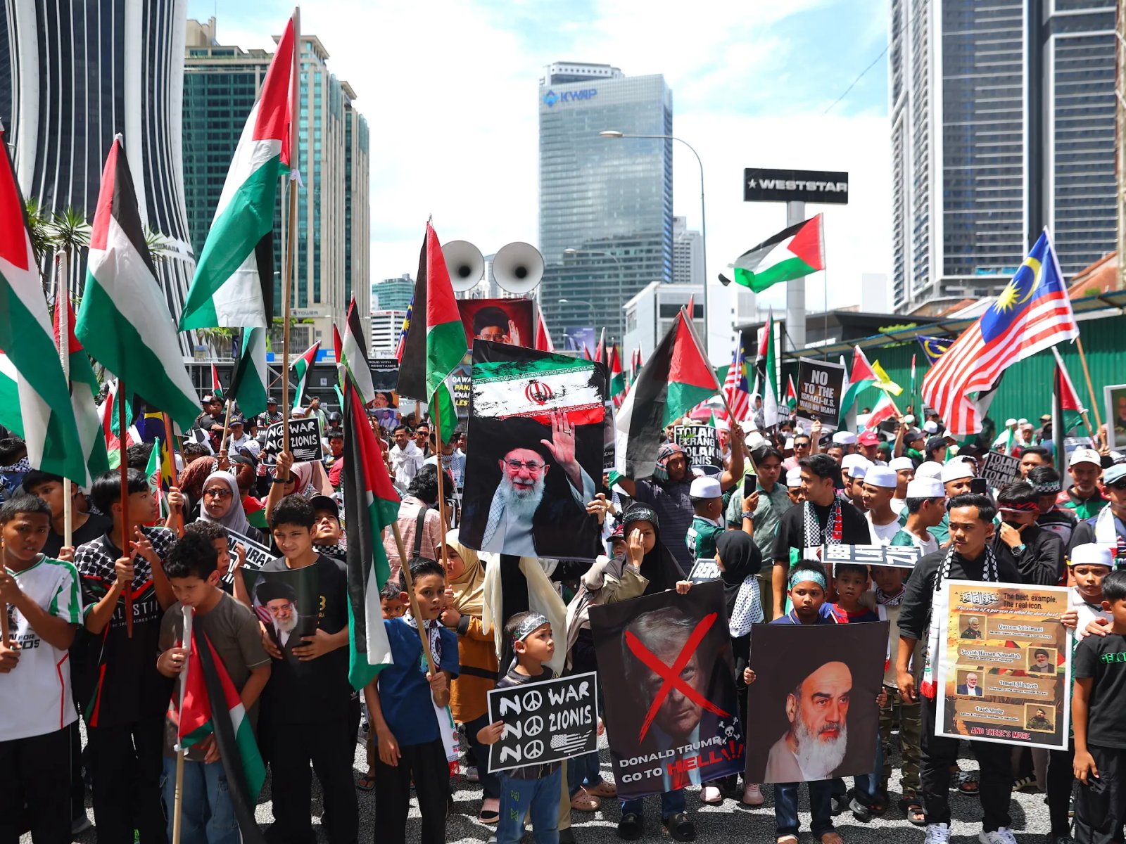 Thousands march worldwide in solidarity with Palestine, Iran on al-Quds Day | US-Israel war on Iran News