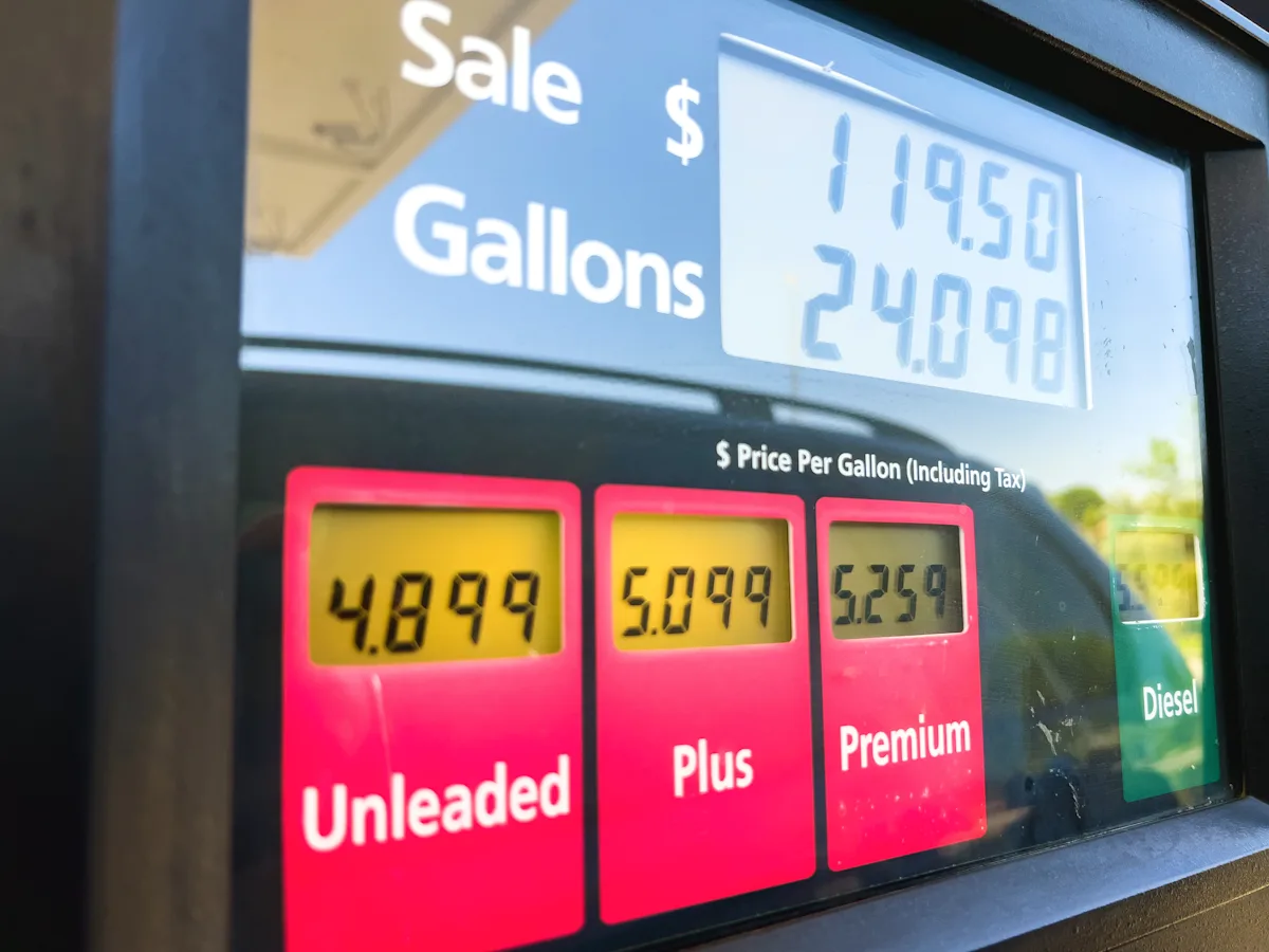 Analysts weigh impact of surging gasoline prices on inflation, consumers