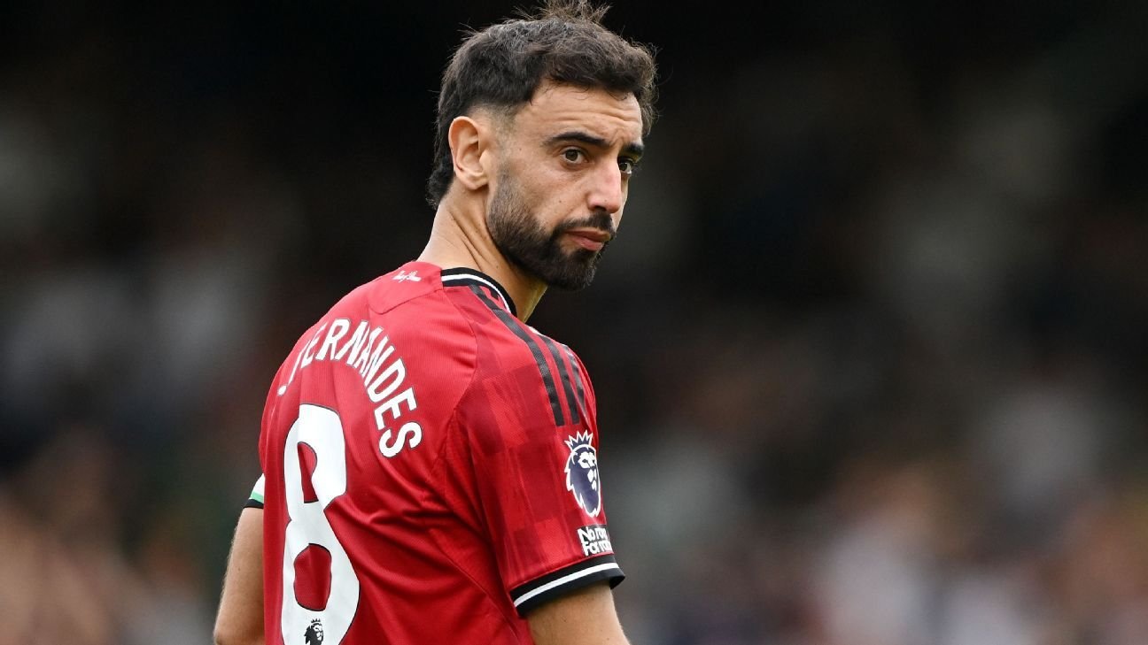 Transfer rumors, news: Bruno Fernandes plans Man United future talks