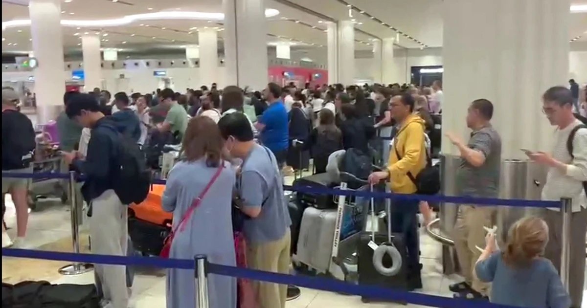 Stranded Americans Voice Concern as Iran War Spreads