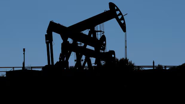 Oil hits $90 US per barrel for first time in 2 years