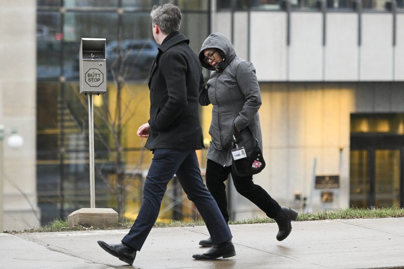 Crossing over – iPolitics