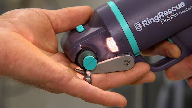 Dartmouth doctor’s invention featured in hit medical drama The Pitt