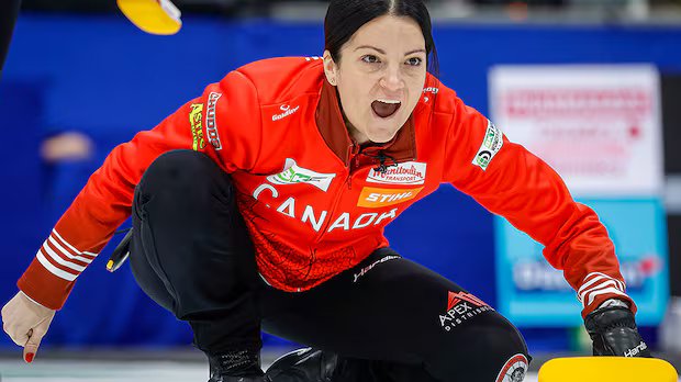 Einarson propels Canada to top spot at women’s curling worlds after swapping stone with teammate